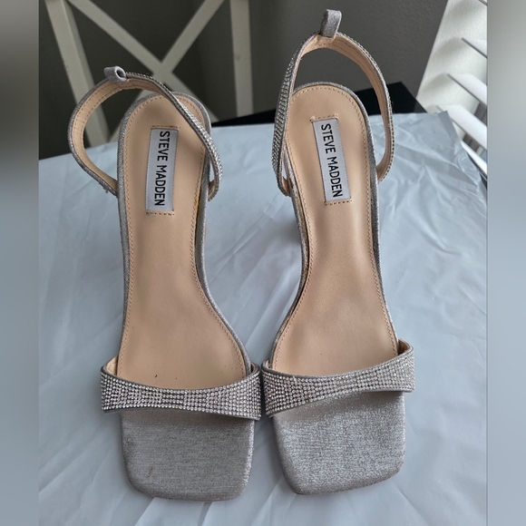 Steve Madden Rhinestone heels Size 8.5 - Picture 1 of 8
